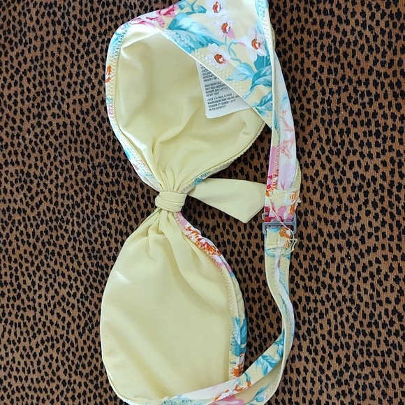 Bikini Top - Picture 2 of 3